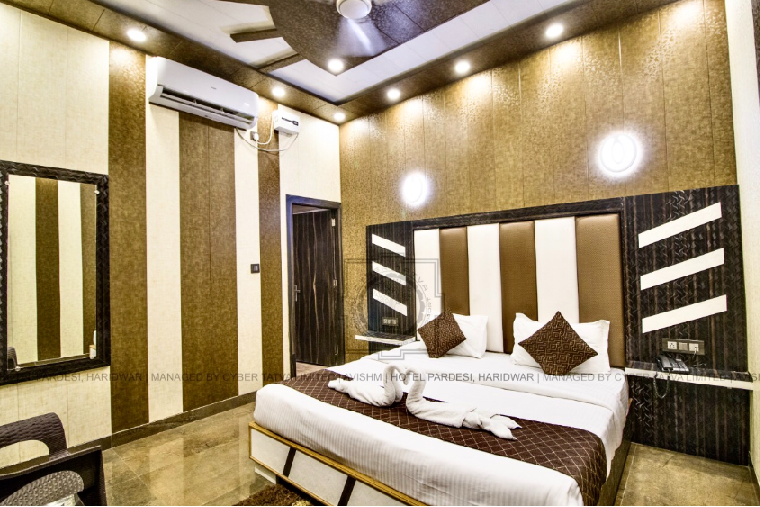 Hotel Pardesi Haridwar | STANDARD DOUBLE BED ROOM